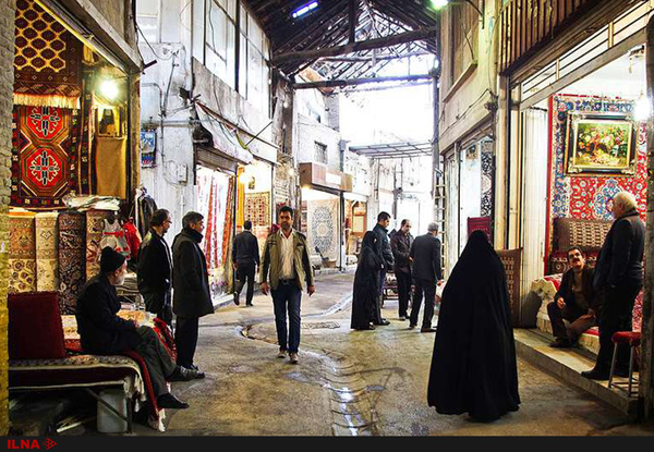 بازار تاریخی فرش مشهد در مجاورت حرم مطهر احیا خواهد شد