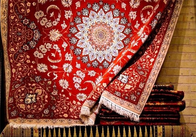 حفظ اصالت فرش دستبافت ایرانی به روش‌های فناورانه
