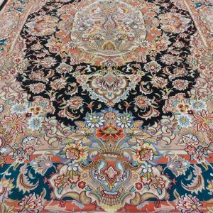 فرش دستباف 6متری طرح سالاری گل ابریشم(588-14)