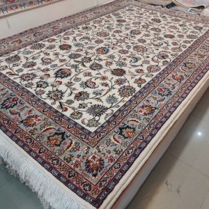 فرش دستباف 6متری طرح افشان گل ابریشم (606-14)